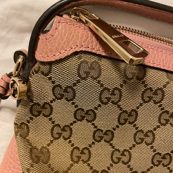 💖GUCCI GG signature bag with pink leather trim - Picture 8 of 10